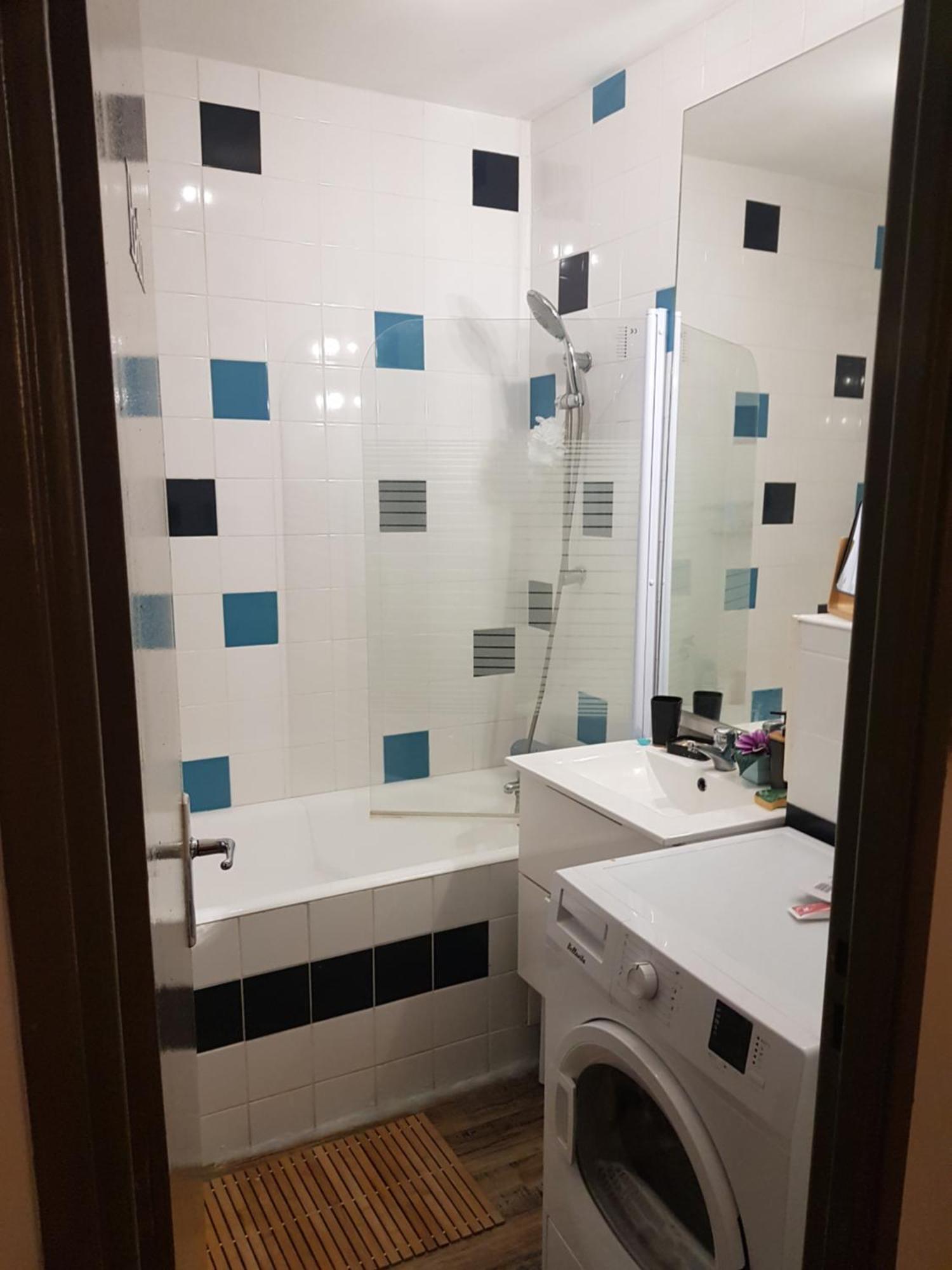 Chambre Spacieuse - Dressing - Sdb Communes - Parking Prive 님 외부 사진